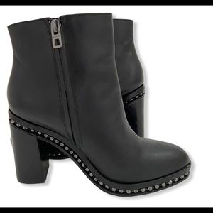 Coach Black Zippered Boots Size 7.5